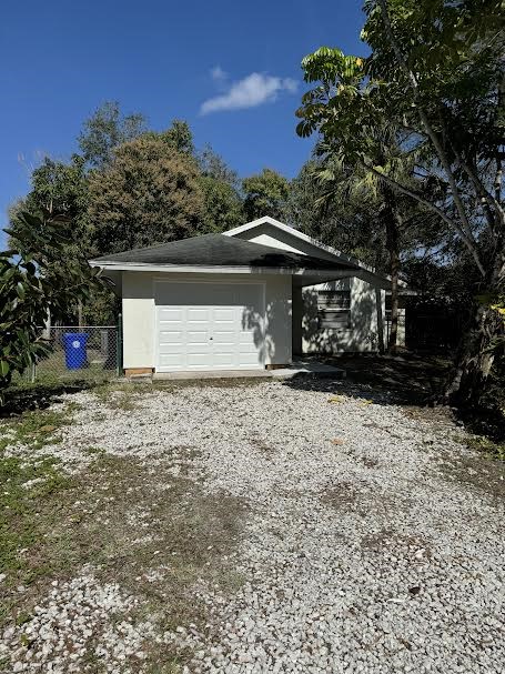 4th Ln, Vero Beach, FL 32968