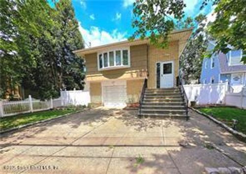 17 Wilson Ave, Staten Island, NY, 10308-2241 | Card Image