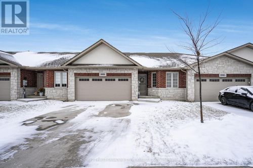 1091 Copeland Avenue, Windsor, ON, N8P0C3 | Card Image