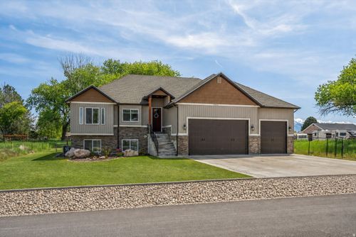 2652 S 4150 W, Taylor, UT, 84401-9750 | Card Image