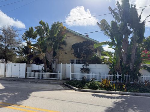 c-201 S Swinton Ave, Delray Beach, FL, 33444-3692 | Card Image