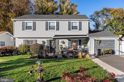 71 Baldwin Ln, Willingboro, NJ, 08046-1530 | Card Image