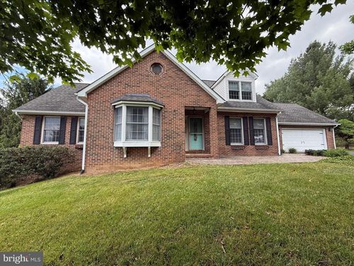 79 Sunset Ct, Edinburg, VA, 22824-3559 | Card Image