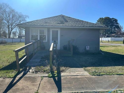 200 Wilson St, Valier, IL, 62891 | Card Image