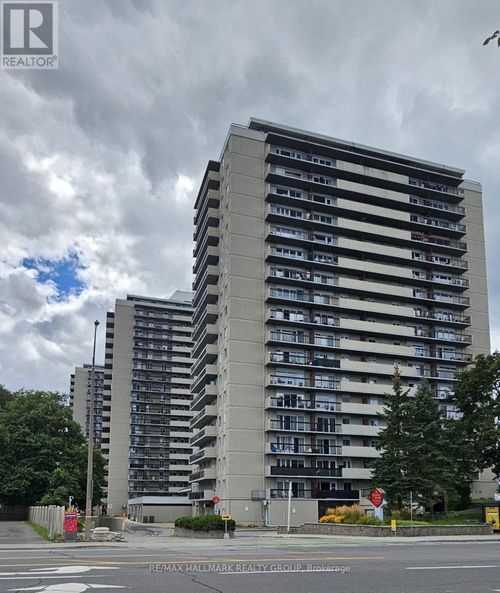 4-158 Mcarthur Ave, Ottawa, ON, K1L7E7 | Card Image