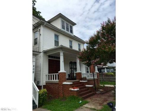 207 Poplar Ave, Norfolk, VA, 23523-1145 | Card Image