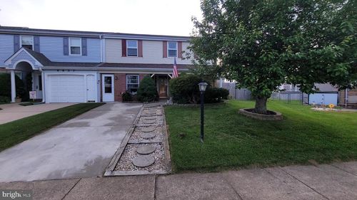 6433 Lenox Ct, BENSALEM, PA, 19020-1910 | Card Image