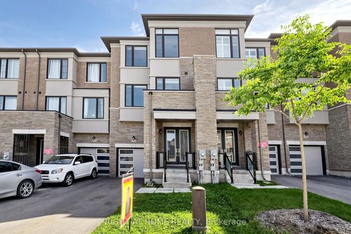 954 Isaac Phillips Way, Newmarket, ON, L3X0M7 | Card Image