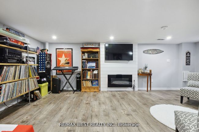 48 Burwell St, House other with 3 bedrooms, 2 bathrooms and 3 parking in Brantford ON | Image 26