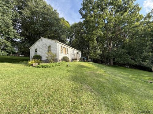 26 Mountain Road, Ligonier, PA, 15658 | Card Image