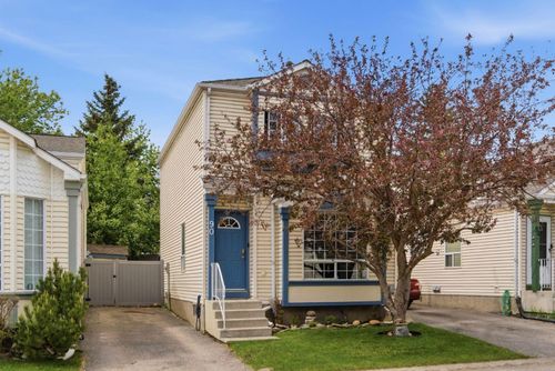 90 Coventry Lane Ne, Calgary, AB, T3K4G4 | Card Image