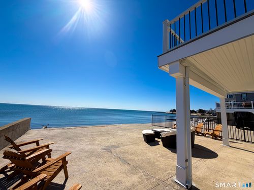 18 Field Ct, Milford, CT, 06460-7320 | Card Image