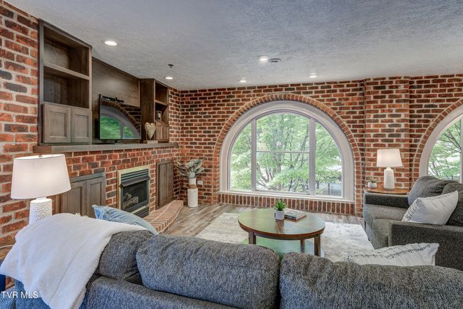 Large Windows with E Main St Views | Image 13