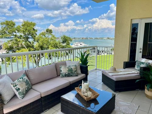 apt-2301-425 150th Ave, MADEIRA BEACH, FL, 33708-2076 | Card Image