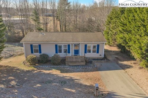 2415 Stones Throw Ct, Lenoir, NC, 28645-7369 | Card Image