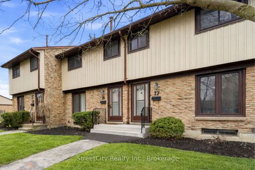17-91 Avonwood Dr, Stratford, ON, N4Z1B2 | Card Image