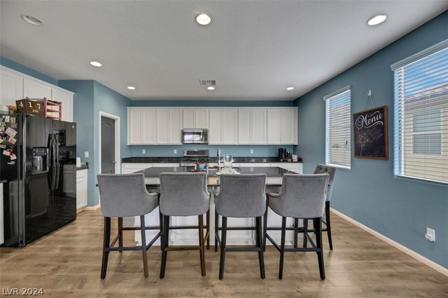7689 Monomoy Bay Ave, House other with 4 bedrooms, 4 bathrooms and null parking in Las Vegas NV | Image 12