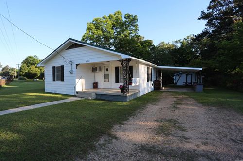 1702 W Pine St, Warren, AR, 71671-1804 | Card Image