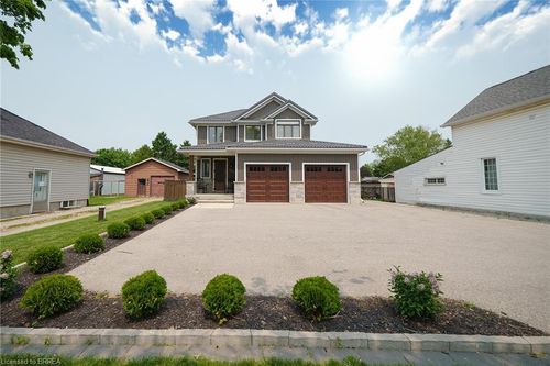 166 King St E, Burford, ON, N0E1A0 | Card Image