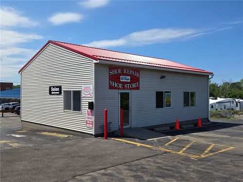 790 Ridge Rd, Webster, NY, 14580-2384 | Card Image