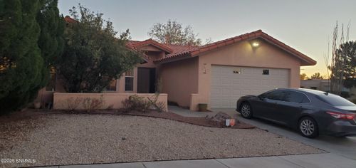 1018 La Plata Dr, Las Cruces, NM, 88007-0808 | Card Image
