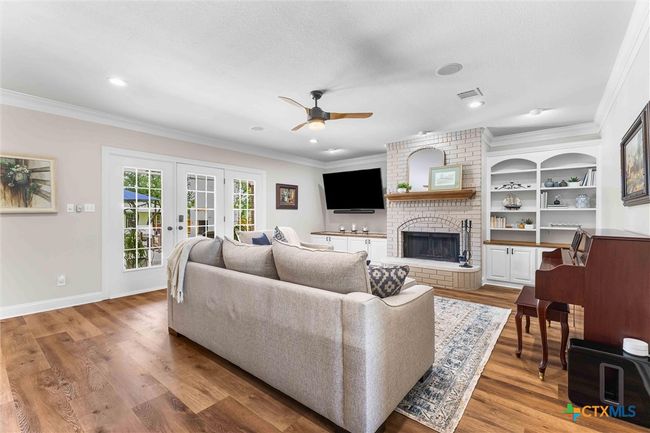 588 Austin Hines Dr, House other with 4 bedrooms, 3 bathrooms and null parking in China Spring TX | Image 8