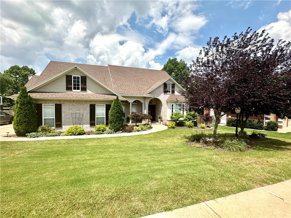 Brookbury Xing, Fayetteville, AR 72703