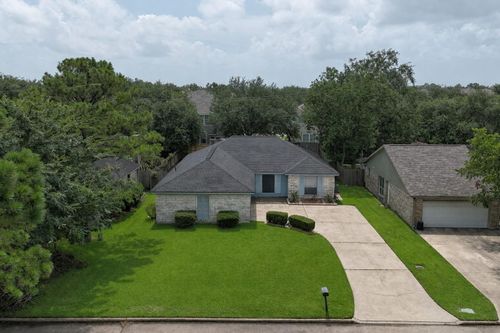 523 White Wing Ct, Dickinson, TX, 77539-4019 | Card Image