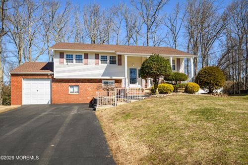 25 Tarrytown Rd, Manalapan, NJ, 07726-3511 | Card Image