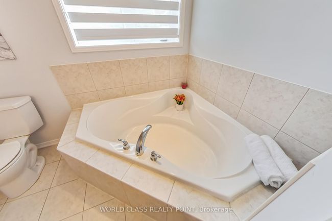 28 Marriner Cres, House other with 3 bedrooms, 3 bathrooms and 1 parking in Ajax ON | Image 19