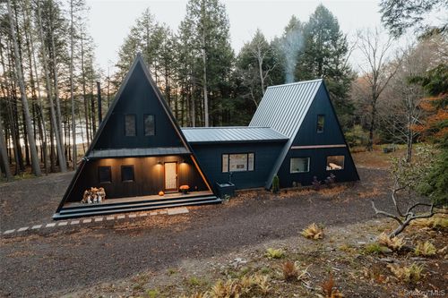 521 Perry Road, Bethel, NY, 12720 | Card Image