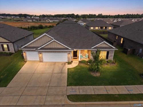 225 Hannaway Cir, Madison, AL, 35757-4700 | Card Image