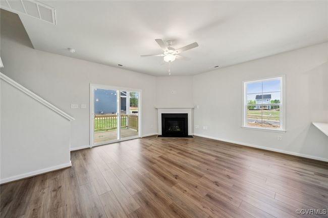 6504 Lila Crest Ln, House other with 3 bedrooms, 3 bathrooms and null parking in Midlothian VA | Image 4