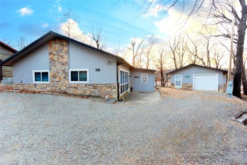 116942 4244 Rd, Eufaula, OK, 74432-6204 | Card Image