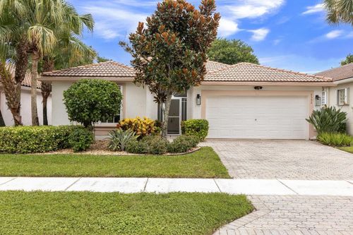 6552 Malta Dr, Boynton Beach, FL, 33437-7042 | Card Image