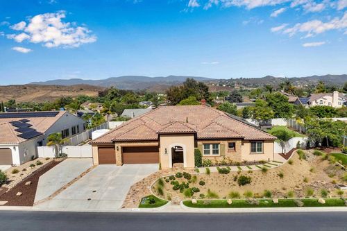 5620 Rancho Del Caballo, Bonsall, CA, 92003 | Card Image