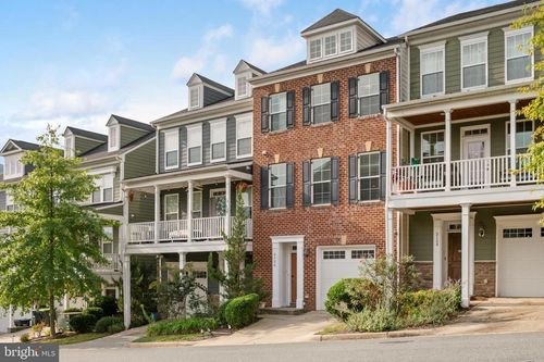 2126 Avinity Loop, CHARLOTTESVILLE, VA, 22902-5784 | Card Image