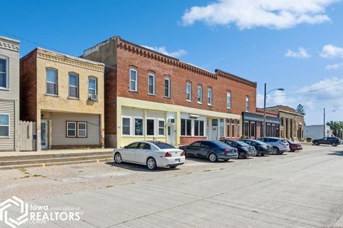 248 N Railroad St, Ainsworth, IA, 52201-9309 | Card Image