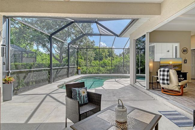 12358 Lavender Loop, House other with 4 bedrooms, 3 bathrooms and null parking in BRADENTON FL | Image 11