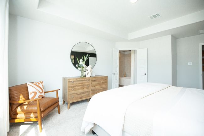 Photos are a representation of the floor plan. Options and interior selections will vary. | Image 18