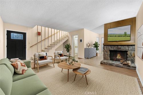 apt-1-921 Pacific Ave, Long Beach, CA, 90813-4241 | Card Image