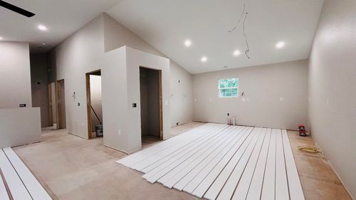 2791 Maple St, Hollister, MO, 65672-5183 | Card Image