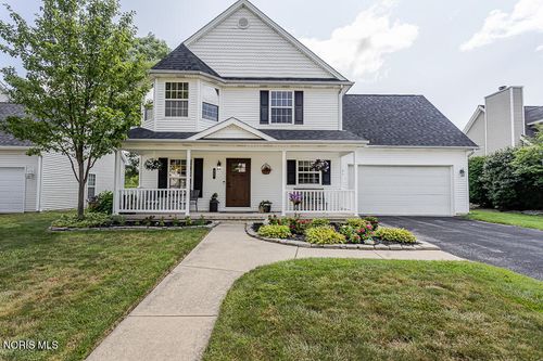 527 White Oak Dr, Toledo, OH, 43615-5708 | Card Image