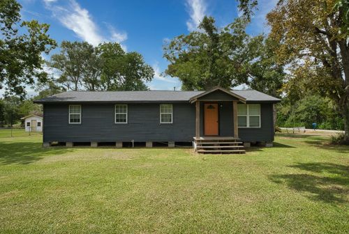111 Georgia St, Brazoria, TX, 77422-2182 | Card Image