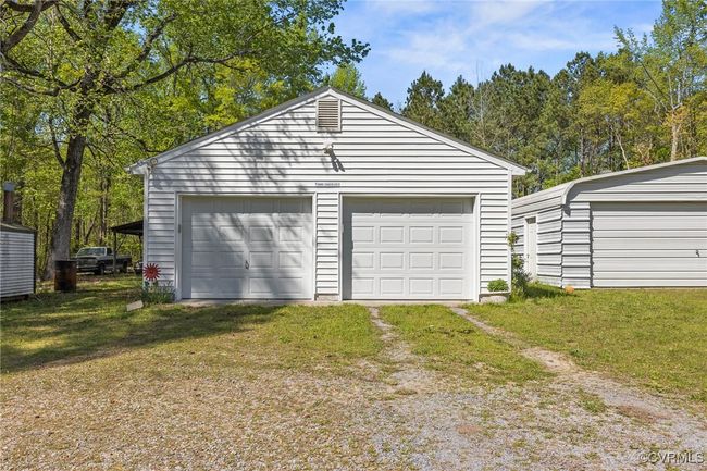 View of detached garage | Image 30