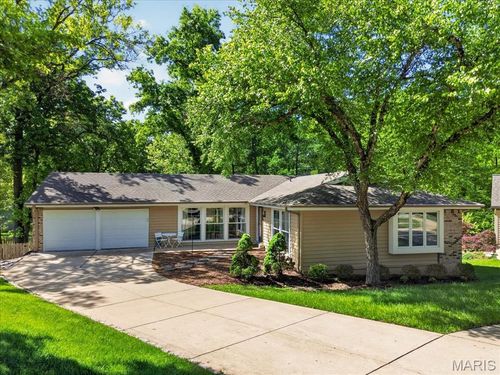 6 Duddin Ct, Manchester, MO, 63021-7025 | Card Image