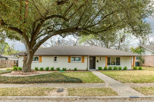 1012 Sleepy Hollow Drive N, Irving, TX, 75061 | Card Image