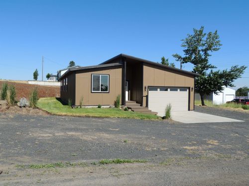 516 Sw Alder St, Wilbur, WA, 99185-6017 | Card Image