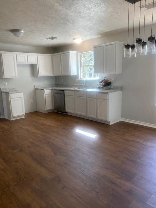 13060 Live Oak Drive, Plantersville, TX, 77363 | Card Image