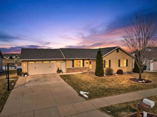 1390 Marie Drive, KAUKAUNA, WI, 54130 | Card Image